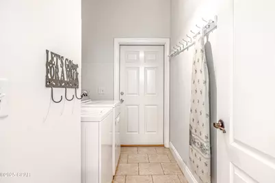 5312 Thomas Drive, Panama City Beach, FL 32408 - Photo 22