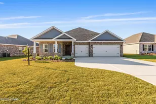 213 Lake Merial Blvd, Panama City, FL 32409 - Photo 2