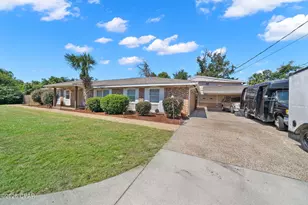 1016 W 12th St, Panama City, FL 32401 - Photo 4