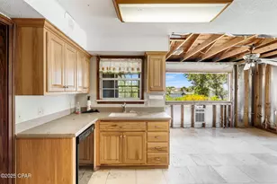 1803 E 9th St, Lynn Haven, FL 32444 - Photo 20