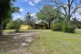 1718 Robbins Bridge, Bonifay, FL 32425 - Photo 10