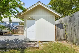 500 Pinetree Dr, Panama City Beach, FL 32413 - Photo 28