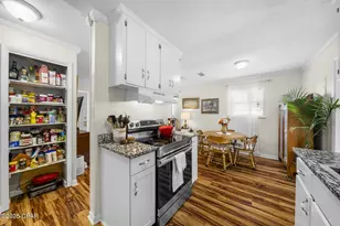 500 Pinetree Dr, Panama City Beach, FL 32413 - Photo 14