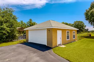 5239 Oak Dr, Marianna, FL 32446 - Photo 4