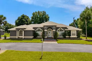 5239 Oak Dr, Marianna, FL 32446 - Photo 2