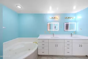 5239 Oak Dr, Marianna, FL 32446 - Photo 18