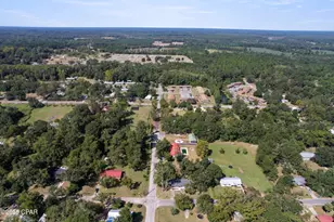 540 4th St, Chipley, FL 32428 - Photo 26