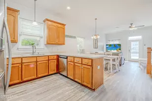 5310 Thomas Dr, Panama City Beach, FL 32408 - Photo 8