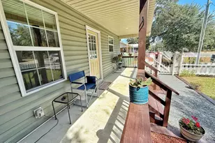 6589 Grand Oak Loop, Grand Ridge, FL 32442 - Photo 4