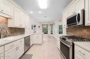 3262 Country Club Dr, Lynn Haven, FL 32444 - Photo 2