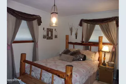 703 S Weeks Street, Bonifay, FL 32425 - Photo 12