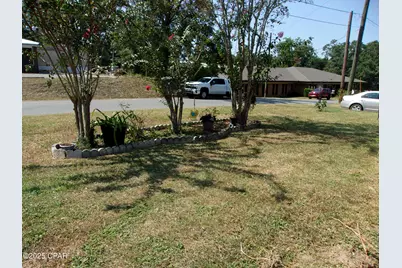 703 S Weeks Street, Bonifay, FL 32425 - Photo 48