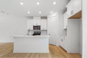 885 Walsonham Dr, Panama City Beach, FL 32407 - Photo 8