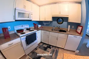 9902 S Thomas Dr, Panama City, FL 32408 - Photo 4