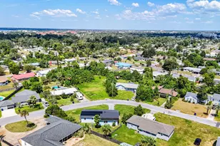 900 E 2nd Pl, Panama City, FL 32401 - Photo 30