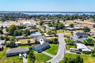 900 E 2nd Pl, Panama City, FL 32401 - Photo 28