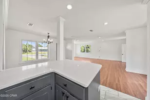 900 E 2nd Pl, Panama City, FL 32401 - Photo 8