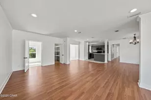 900 E 2nd Pl, Panama City, FL 32401 - Photo 2