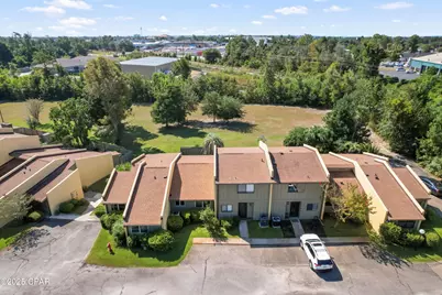 1025 W 19th 28B Street #28B, Panama City, FL 32405 - Photo 2