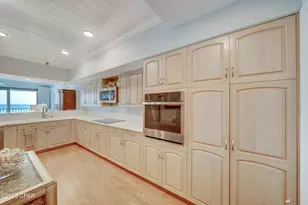 6323 Thomas Dr, Panama City, FL 32408 - Photo 6