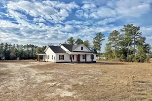 6151 Sylvania Pnes Wy, Greenwood, FL 32443 - Photo 18