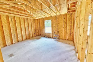 6151 Sylvania Pnes Wy, Greenwood, FL 32443 - Photo 10