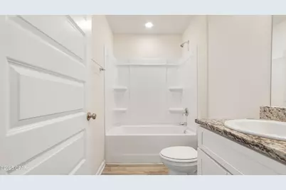 7208 Madison Square Drive, Panama City, FL 32404 - Photo 8