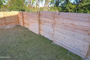 3926 Diana Ct, Panama City, FL 32408 - Photo 6