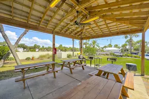 4715 Thomas Dr, Panama City, FL 32408 - Photo 38