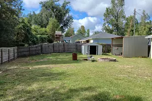 7912 Campflowers Rd, Youngstown, FL 32466 - Photo 32