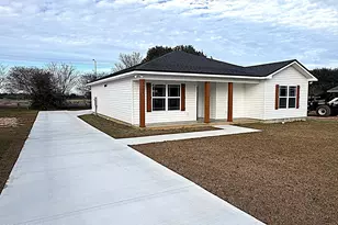 4906 Blue Sky Wy, Marianna, FL 32446 - Photo 1