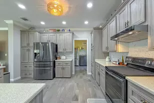 242 N Comet Ave, Panama City, FL 32404 - Photo 18