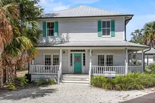 20 4th St, Apalachicola, FL 32320 - Photo 1