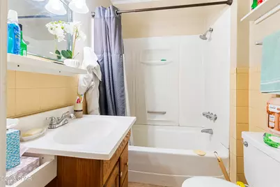 1102 8th Avenue, Graceville, FL 32440 - Photo 16