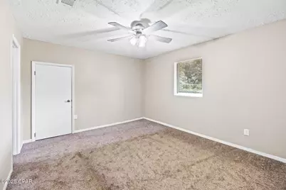 1395 S Weeks Street, Bonifay, FL 32425 - Photo 12