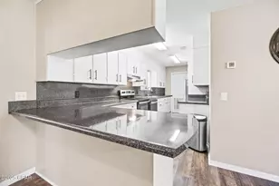 1395 S Weeks St, Bonifay, FL 32425 - Photo 6