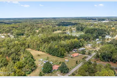 1395 S Weeks Street, Bonifay, FL 32425 - Photo 24