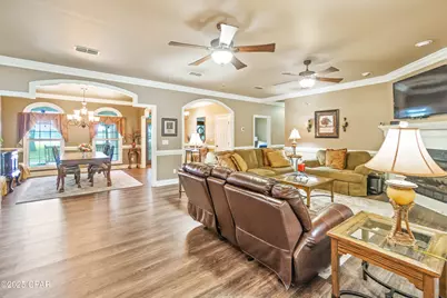 5924 Old U S Road, Malone, FL 32445 - Photo 14