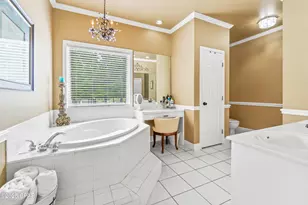 5924 Old U S Rd, Malone, FL 32445 - Photo 28