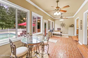 5924 Old U S Rd, Malone, FL 32445 - Photo 24