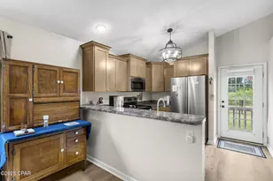 2624 Avondale Ct, Panama City, FL 32404 - Photo 10