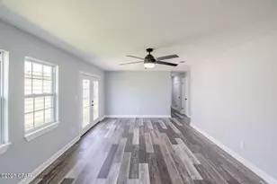 502 E Pine Forest Dr, Lynn Haven, FL 32444 - Photo 12