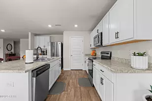 5535 Mars Hl Ln, Panama City, FL 32404 - Photo 8