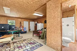 5563 Douglas Ferry Rd, Caryville, FL 32427 - Photo 38