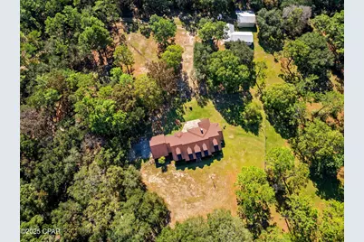 5563 Douglas Ferry Road, Caryville, FL 32427 - Photo 4