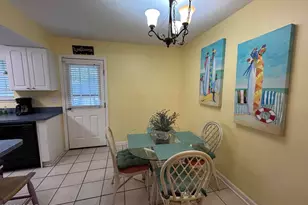 176 Robin Ln, Panama City Beach, FL 32407 - Photo 6