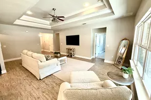 130 Confidence Wy, Southport, FL 32409 - Photo 10