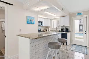 627 Laurel St, Panama City Beach, FL 32407 - Photo 6