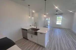 2212 E 8th St, Panama City, FL 32401 - Photo 18