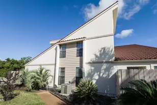 17462 Front Beach Rd, Panama City Beach, FL 32413 - Photo 40